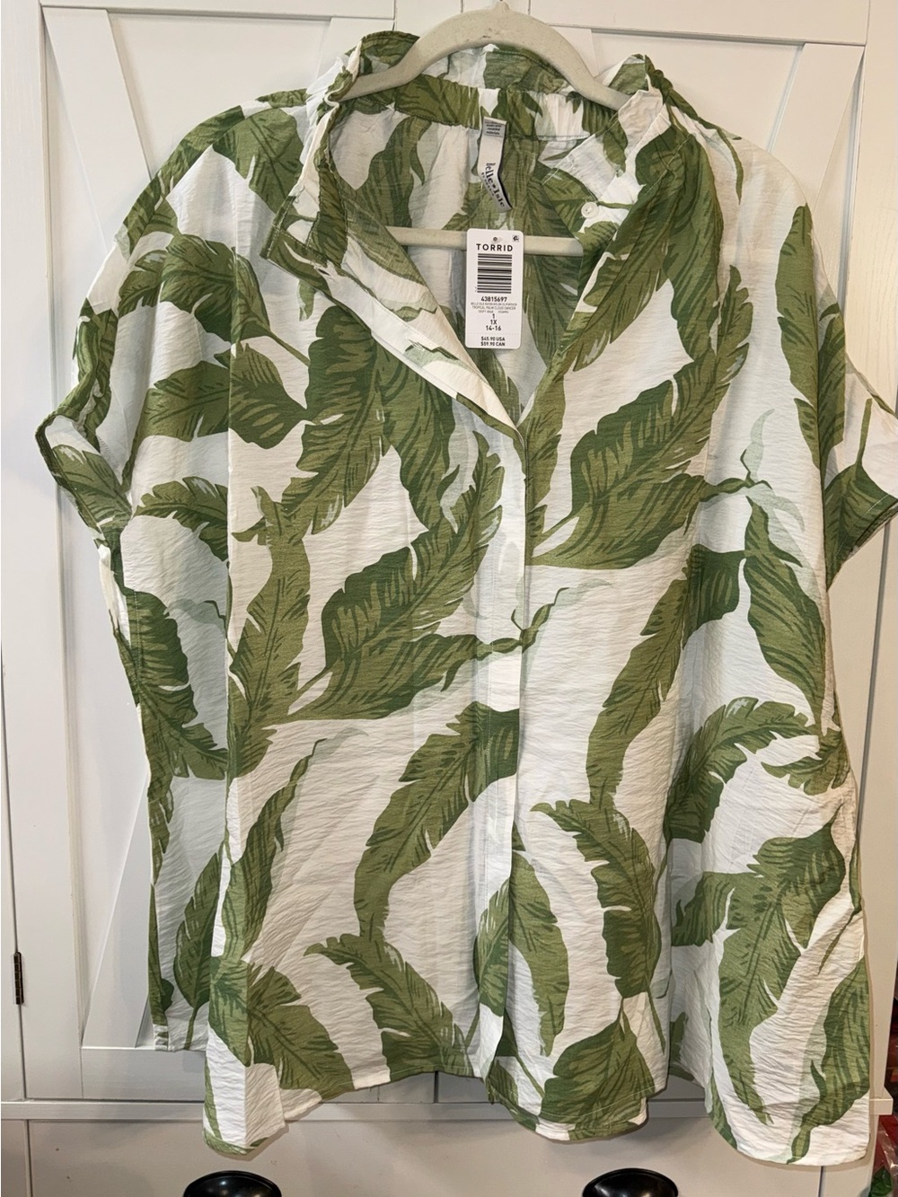 torrid White Button-Up Blouse with Olive Leaf Print